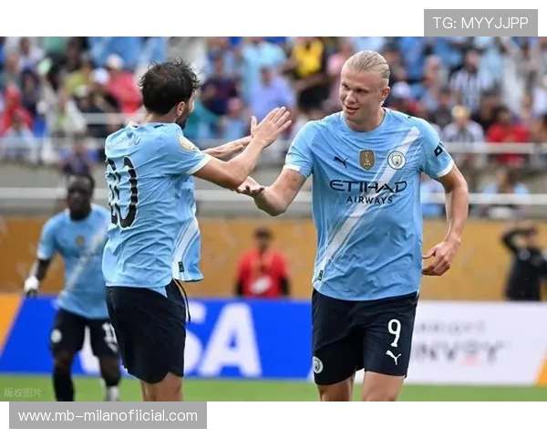 哈兰德继续闪耀,曼城3-1轻松拿下利物浦